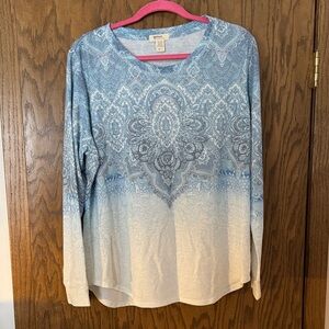 Madison & Berkeley Blue and Cream Paisley Ombre Long Sleeve Top